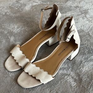 Lucky Brand Ivory Scalloped Heels